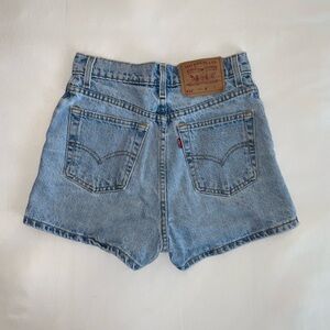 Vintage Levi’s 512 shorts